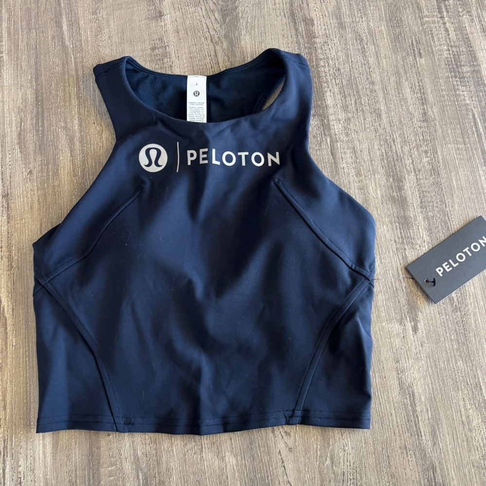 New Lululemon Tank 4